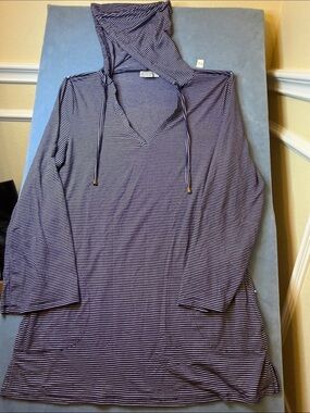 Beach Brave Striped Hooded Swim Cover  - Navy & White Size Large